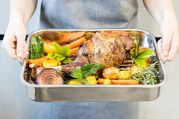 KitchenCraft Stainless Steel 38cm x 27.5cm Roasting Pan image 7