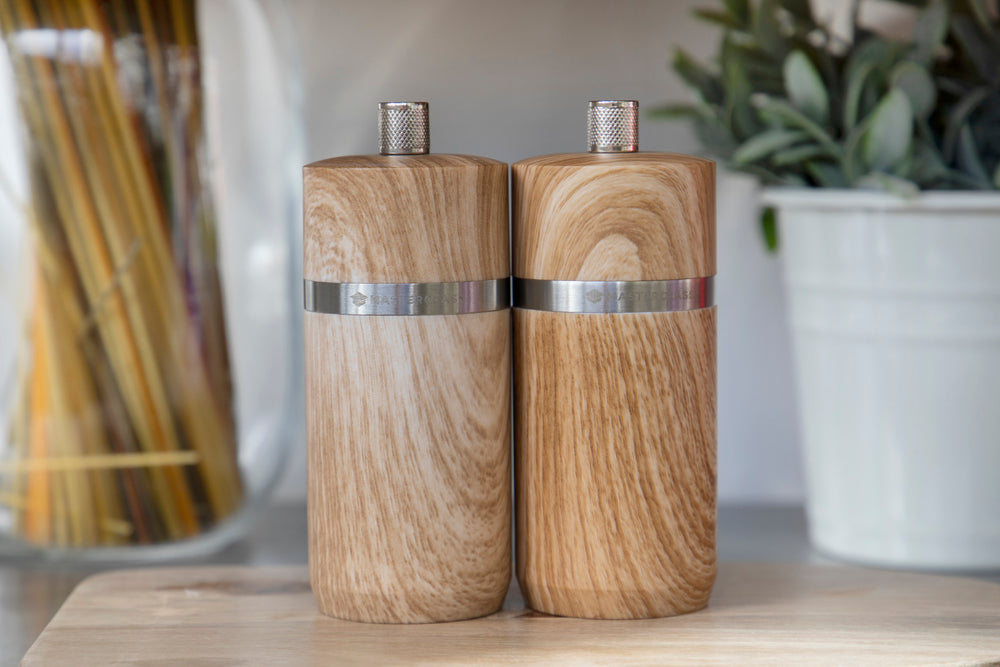MasterClass Salt or Pepper Mill (12cm) - Beech Finish