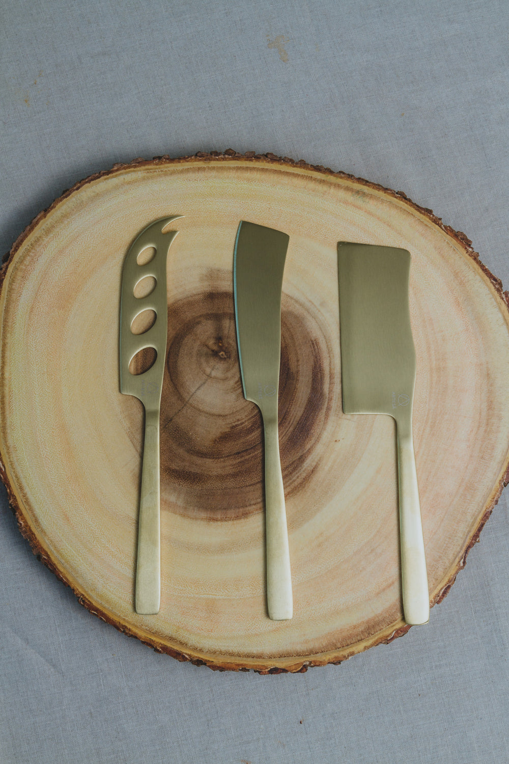 Artesá-Piece Set of Brass-Finished Cheese Knives