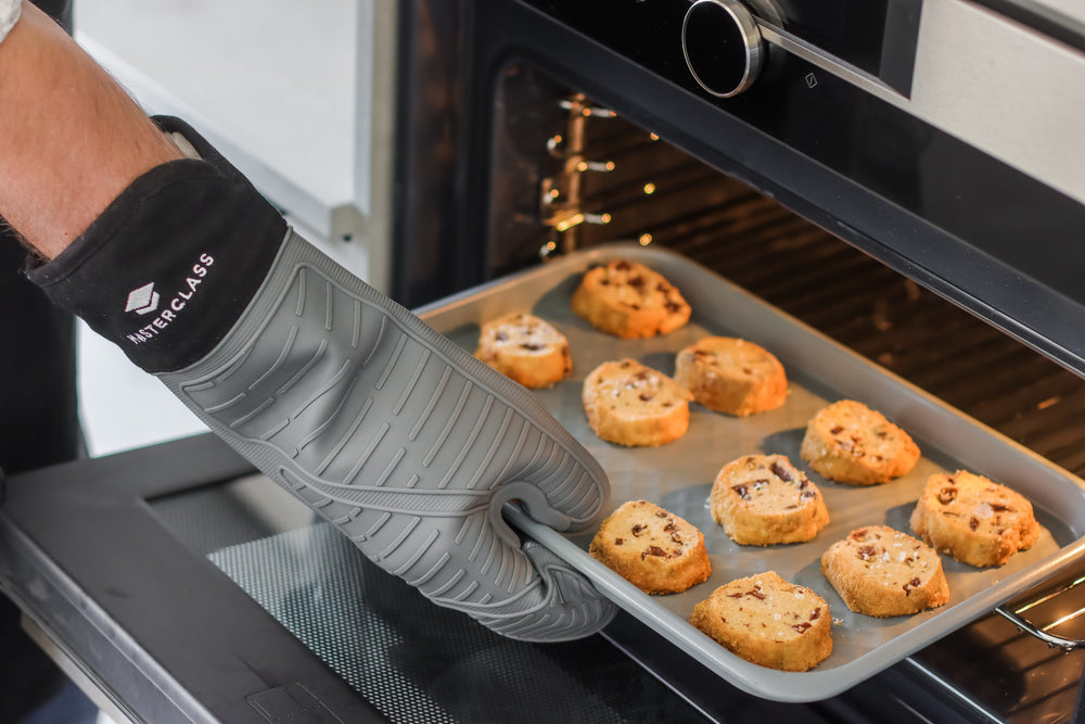 MasterClass Waterproof Silicone Oven Glove