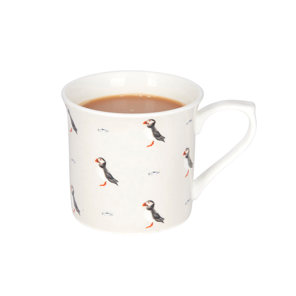 Set of 4 KitchenCraft Fluted China Puffin Mugs