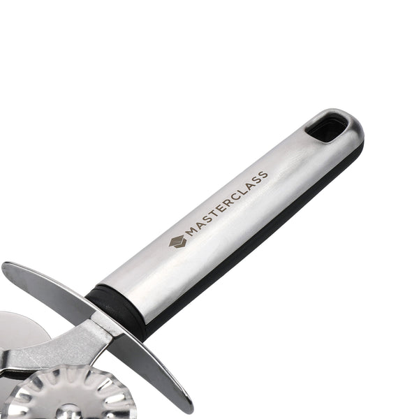 MasterClass Soft Grip Stainless Steel Pastry and Pasta Cutter image 10