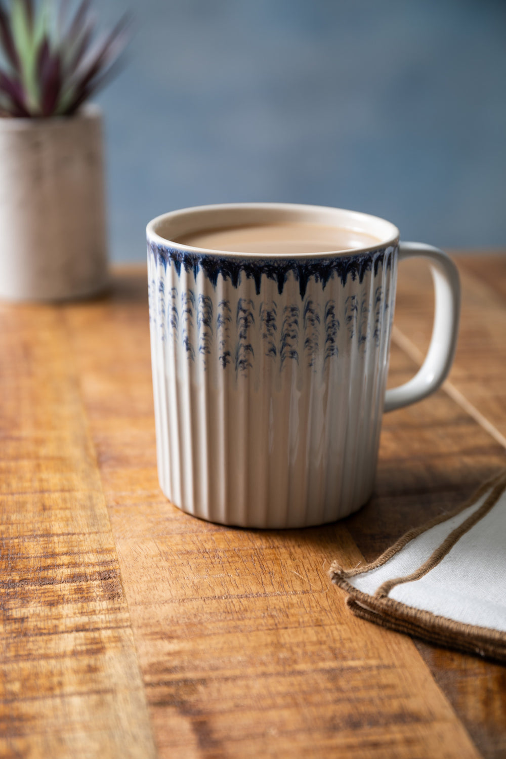 Mikasa Blue Textured Mug, 410ML