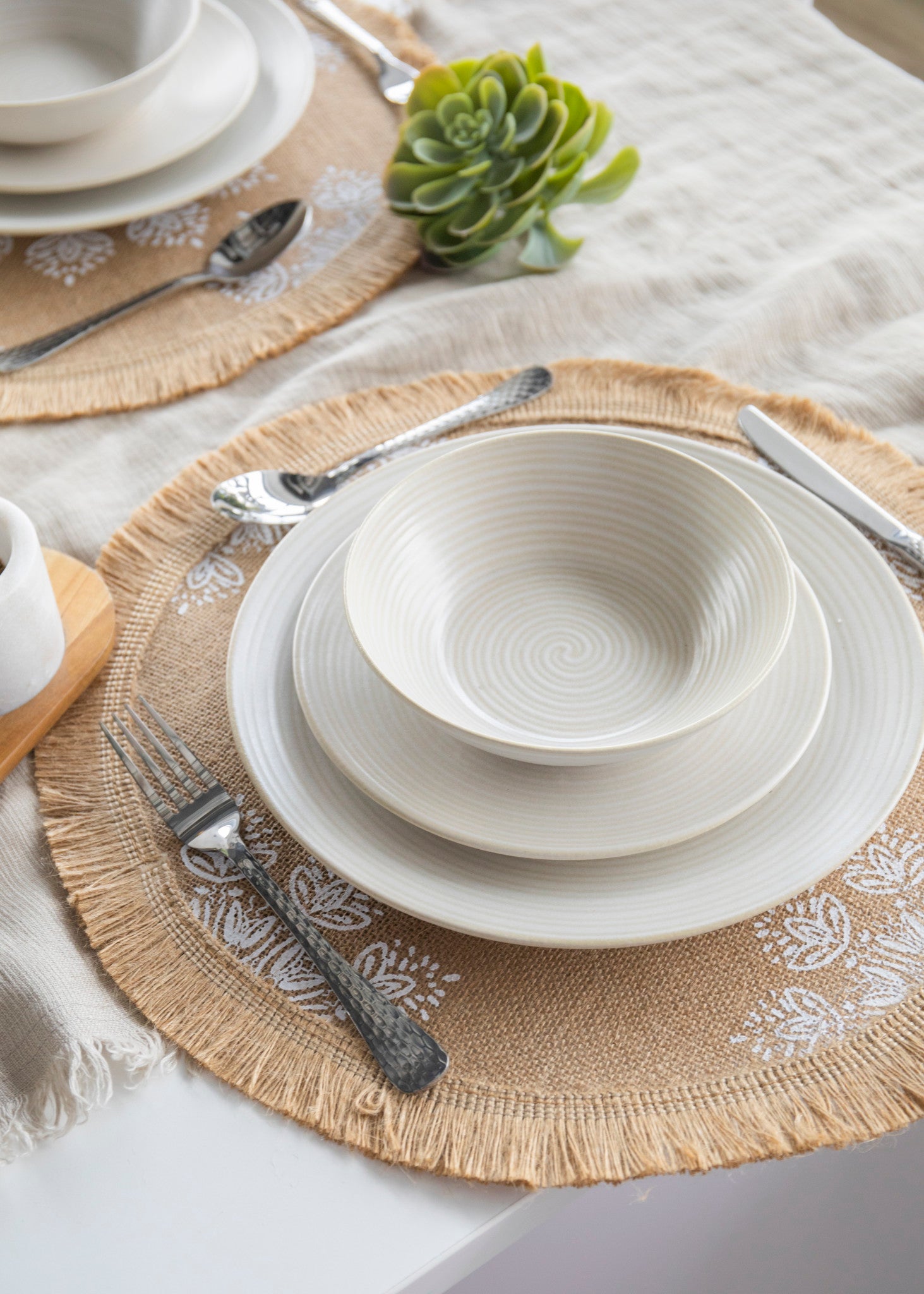 Creative Tops Round Hessian Placemats, Set of 4, White Mandala Design