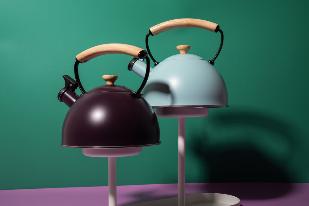 La Cafetière Whistling Kettle Purple, 1.6L