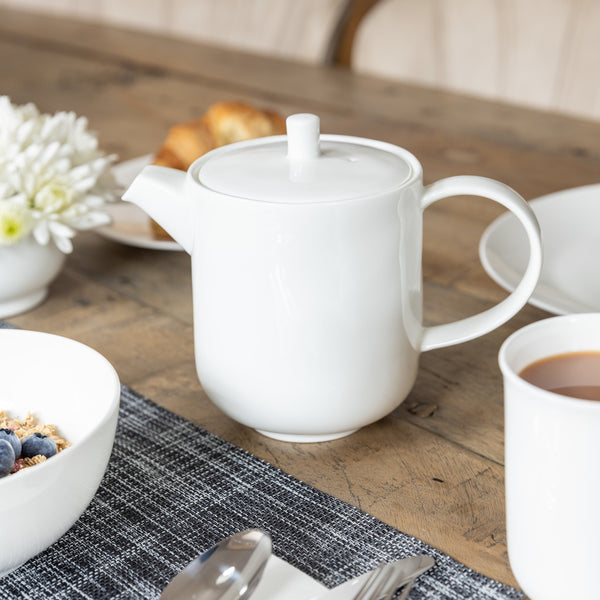 Maxwell & Williams Cashmere 1.2 Litre Teapot image 4