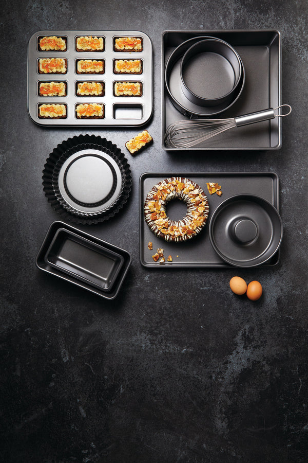 MasterClass Non-Stick Savarin Cake Pan, 20cm image 5