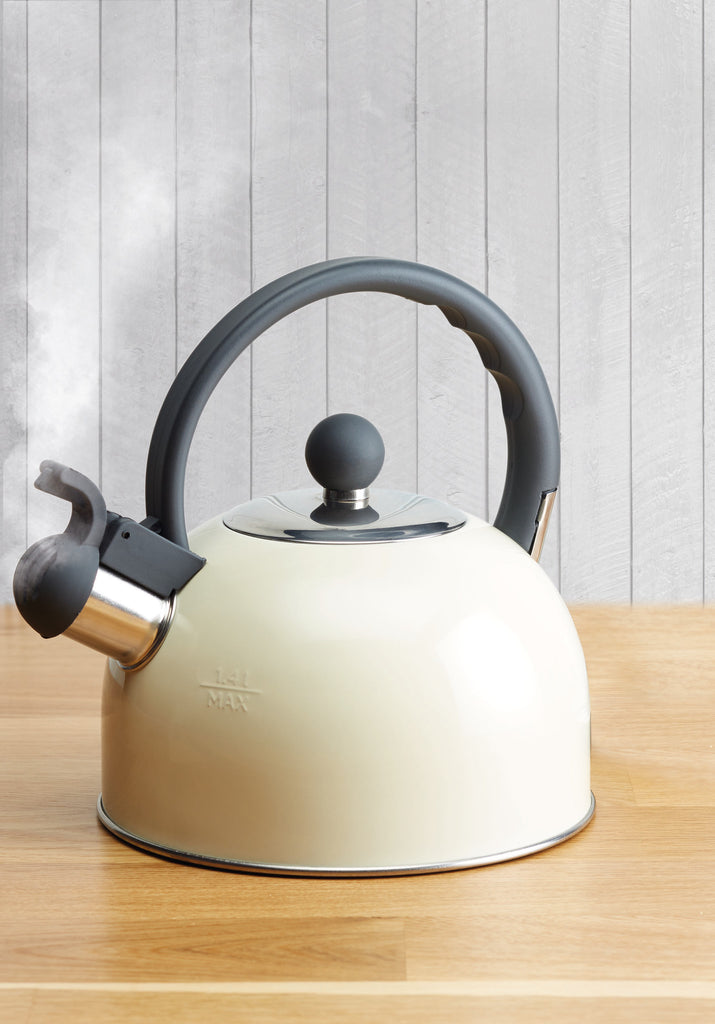 Living Nostalgia Antique Cream Traditional 1.4 Litre Whistling Kettle