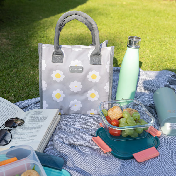 KitchenCraft 4 Litre Retro Flower Dot Lunch / Snack Cool Bag image 8