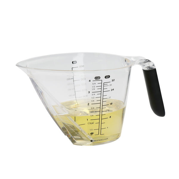 MasterClass Angled Measuring Jug 1L, Clear BPA Free Plastic Jug with Handle image 4