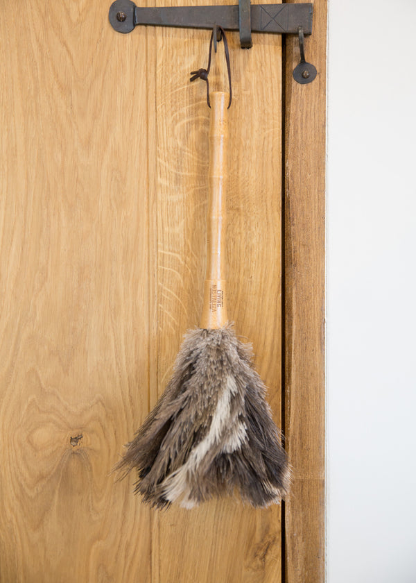 Living Nostalgia Genuine Natural Ostrich Feather Duster image 6