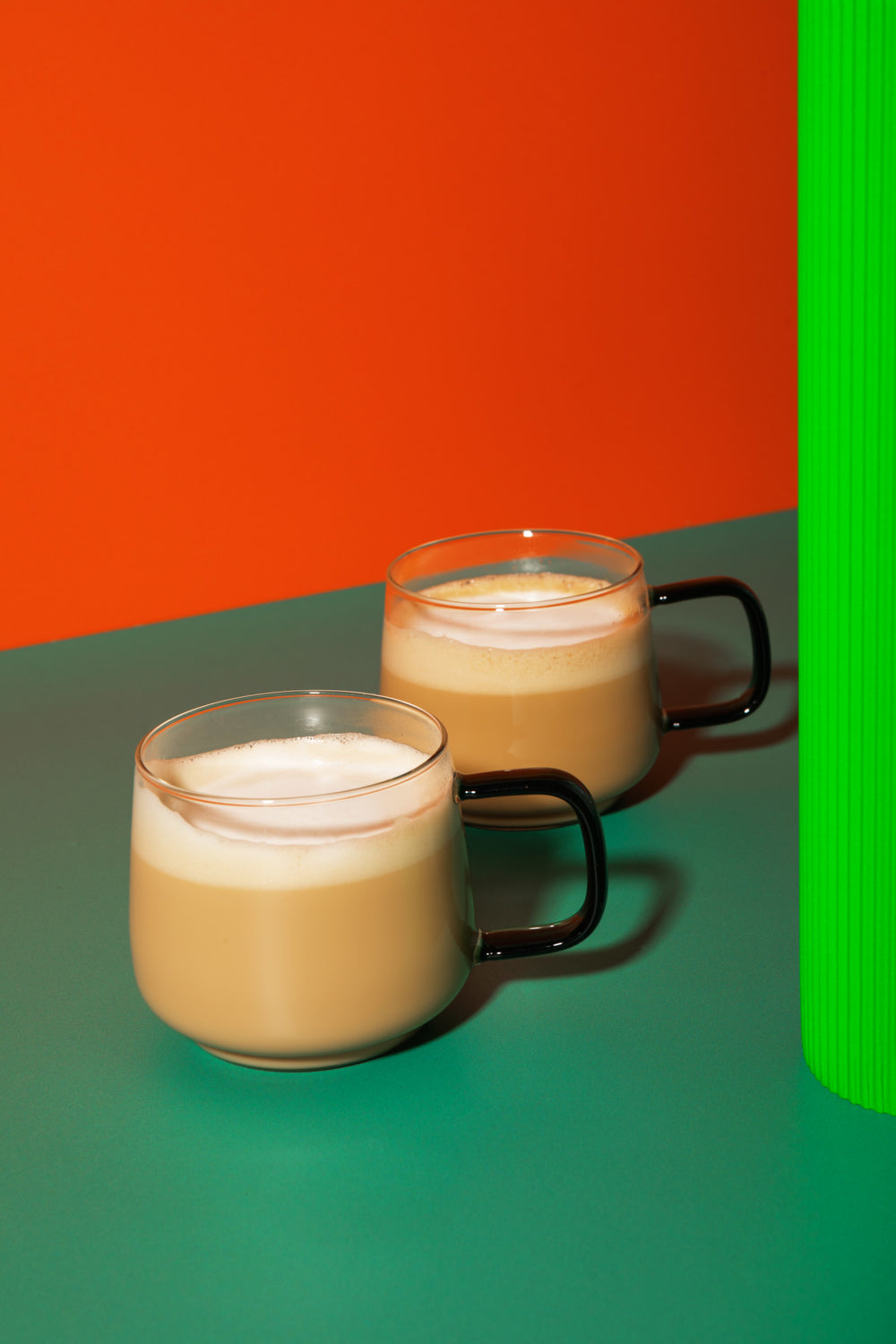La Cafetière Glass Mug With Green Glass Handle, Set of 2, 275ml