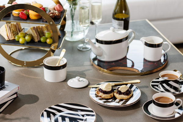 Mikasa Luxe Deco 4-Cup China Teapot, 1.1L, White image 5