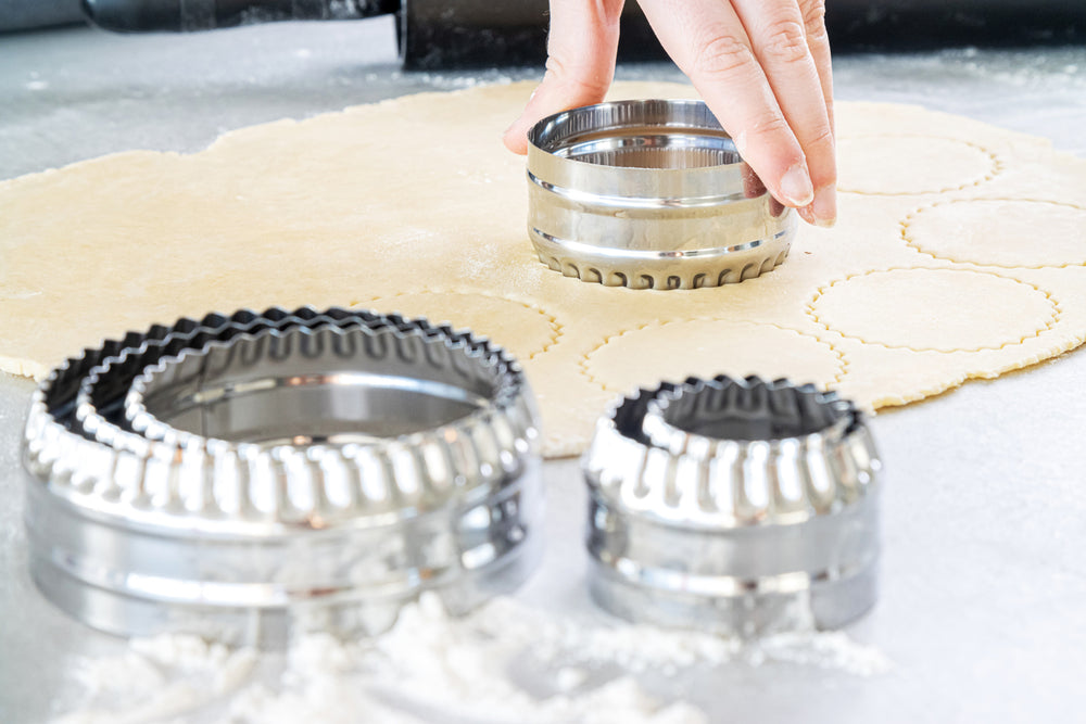 KitchenCraft Set of Six Double Edged Biscuit / Pastry Cutters