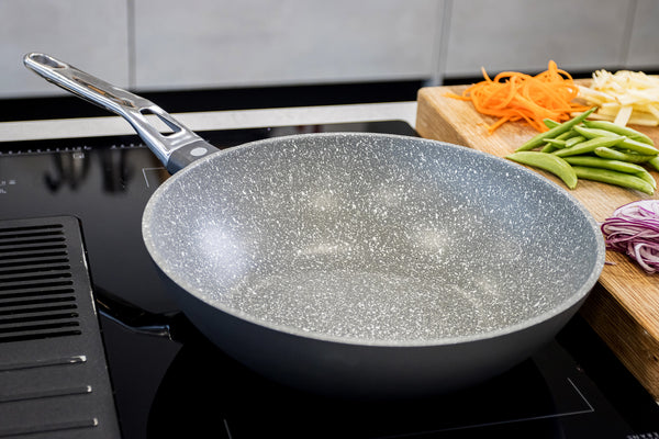 MasterClass Stir Fry Pan / Wok For Induction Hob image 13