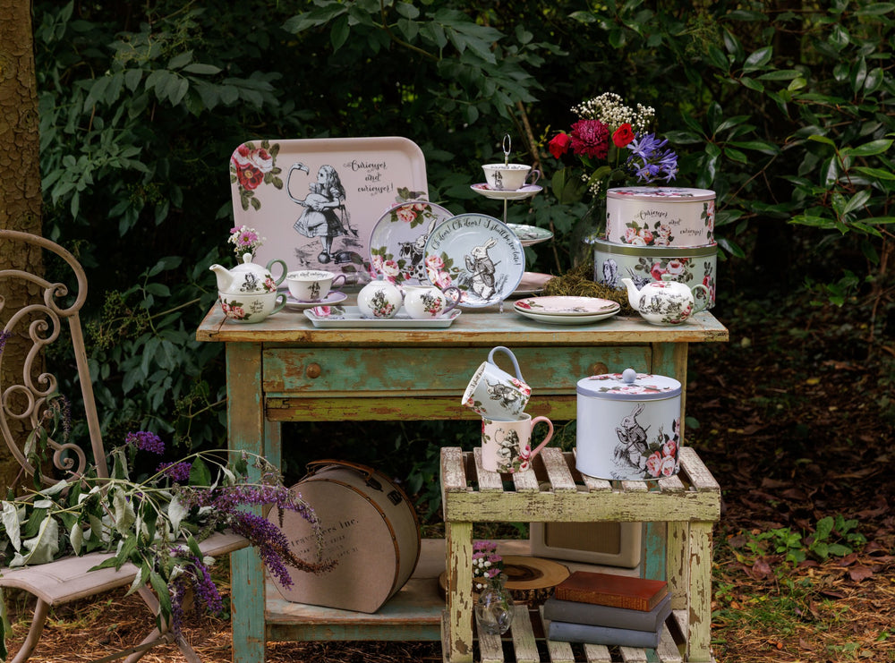 Mikasa and the V&A Alice In Wonderland Bone China 3-Tier Cake Stand