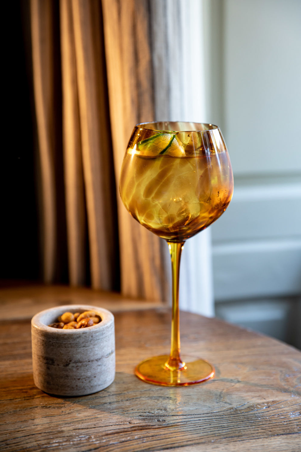 BarCraft Set of 2 Tortoiseshell Patterned Gin Glasses in Gift Box