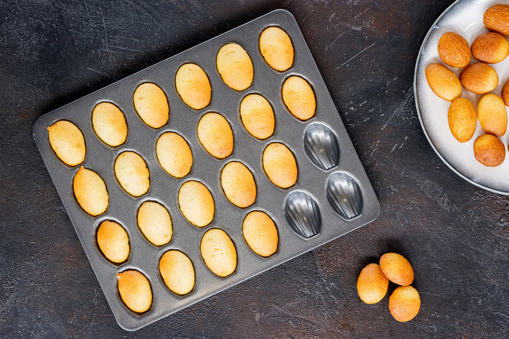MasterClass Mini Madeleine Pan