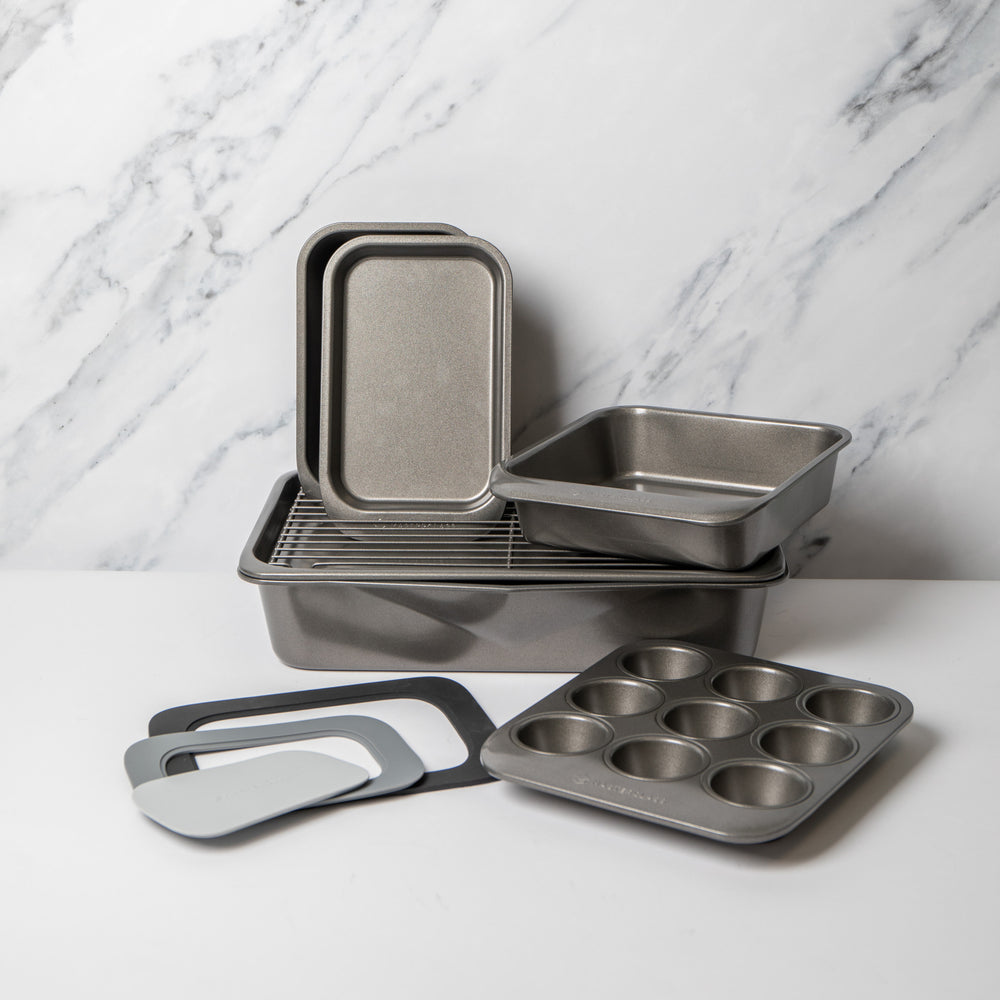 MasterClass Set of Gift-Boxed Smart Space Stacking Non-Stick Bakeware Set 7 Piece, Three-in-One Trivet Set
