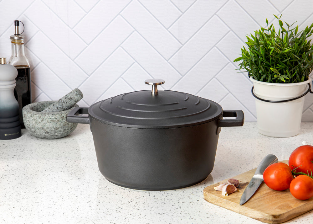 MasterClass Cast Aluminium 4 Litre Casserole Dish