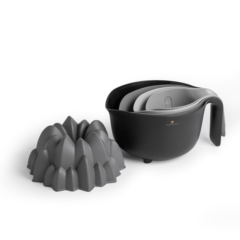 MasterClass 5pc Baking Set with Cast Aluminium Peak Decorative Cake Pan and 4pc Stacking Bowl Set image 1