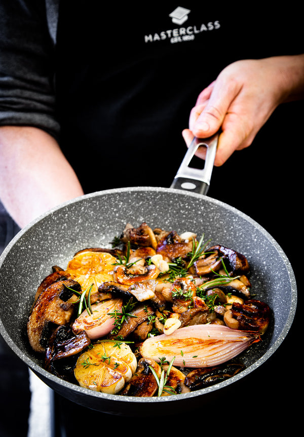 MasterClass Cast Aluminium Fry Pan, 26cm image 6