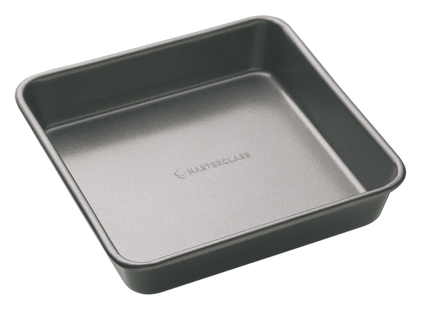 MasterClass 8 Piece Bakeware Set, Including Roasting Pans, Roasting Rack, Baking Trays, Loaf Tin, Yorkshire Pudding Pan and Pizza Crisper image 10