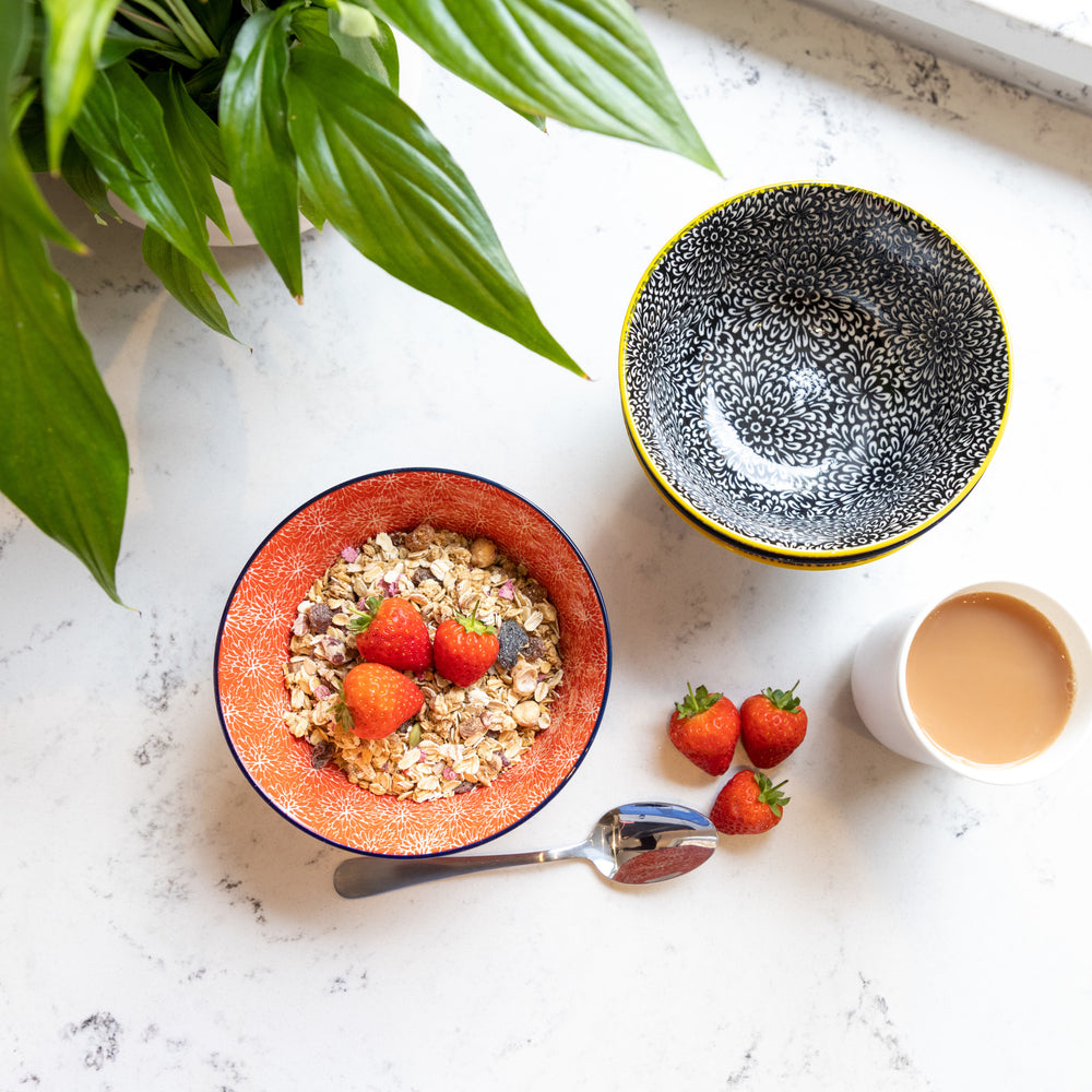 KitchenCraft Set of 4 Ceramic Cereal Bowls - 'Red and Black' Design