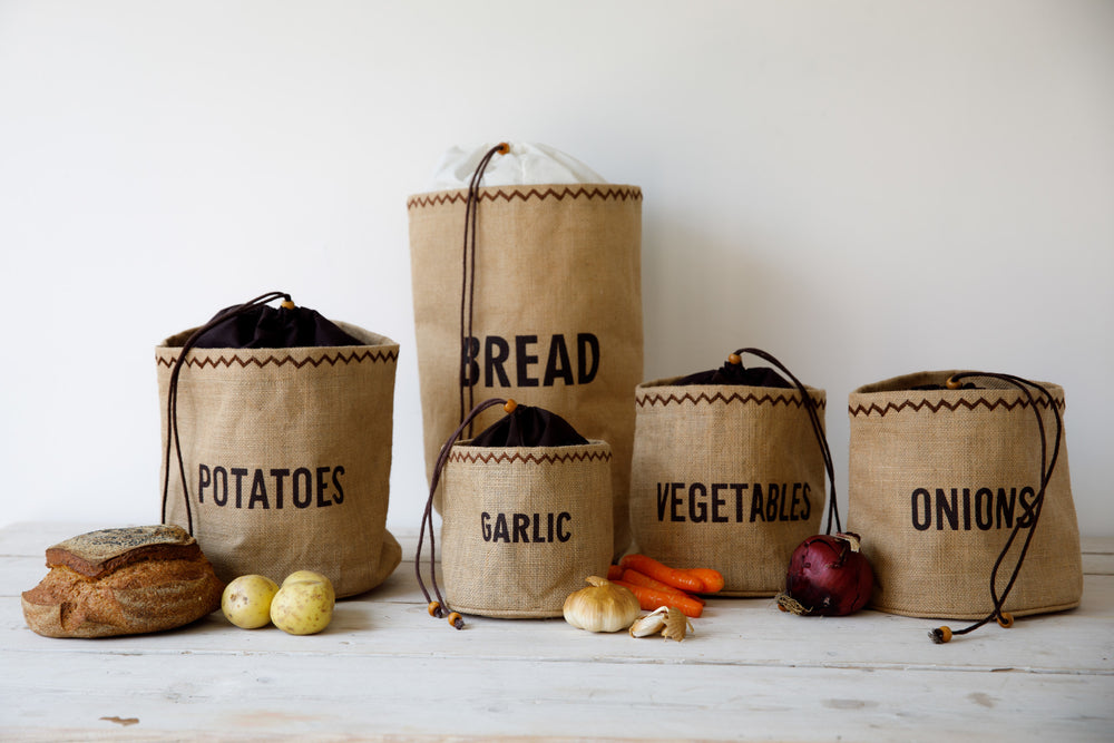Natural Elements Hessian Garlic Storage Bag