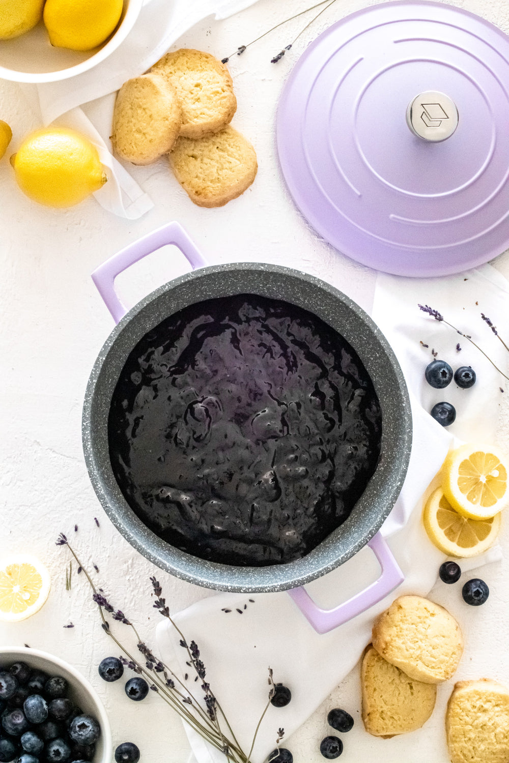 MasterClass Lavender Cast Aluminium Casserole Dish with Lid, 2.5L