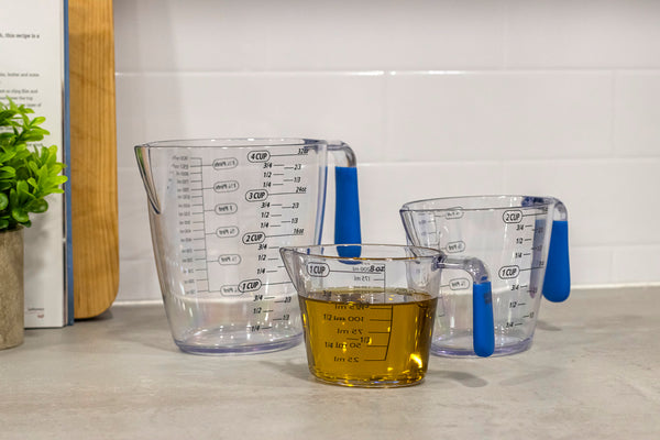 Colourworks 3 Piece Blue Acrylic Measuring Jug Set image 5