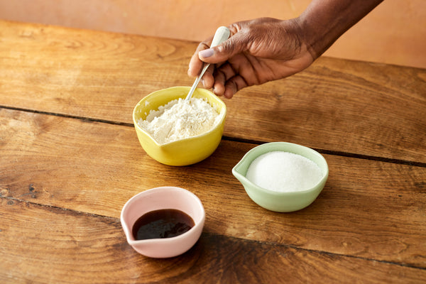 Jamie Oliver Big Love Pinch-Me Pots, Set of 3, 1, ½, ¼ cups image 9