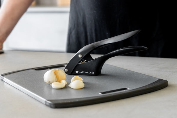 MasterClass Garlic Press & Slicer image 7