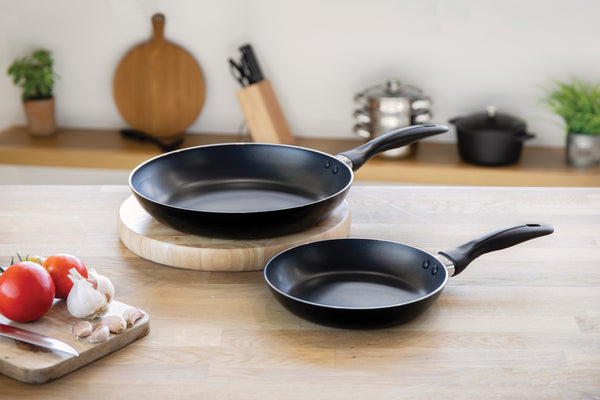 KitchenCraft Non-Stick Aluminium Frying Pan Set, 28cm and 20cm image 2