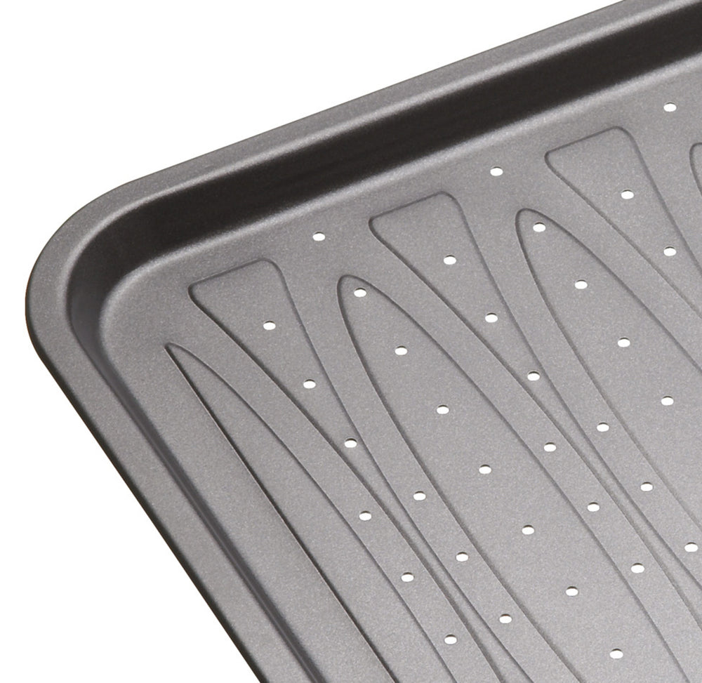 MasterClass Non-Stick Crisper Baking Tray, 39cm x 32cm