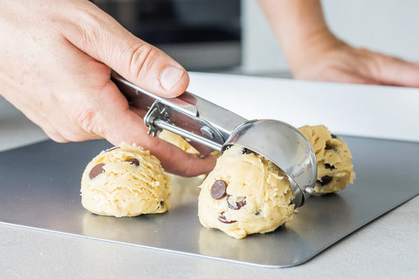 KitchenCraft Metal Ice Cream Scoop image 7