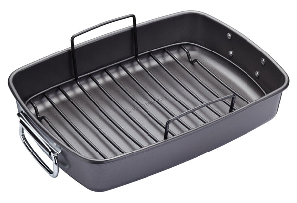 2pc Roasting Set with Large Non-Stick Roasting Tin & Rack and Wooden Studded Carving Board image 3