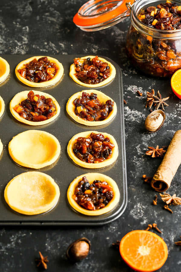 MasterClass Crusty Bake Non-Stick 12 Hole Shallow Baking Pan image 5