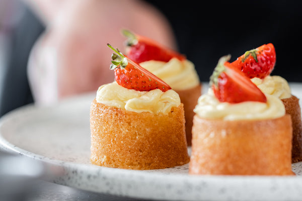 Chicago Metallic Non-Stick 20 Hole Teacake Pan image 5