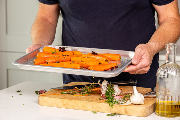 MasterClass Recycled Aluminum Large Baking Tray, 40x27cm image 5