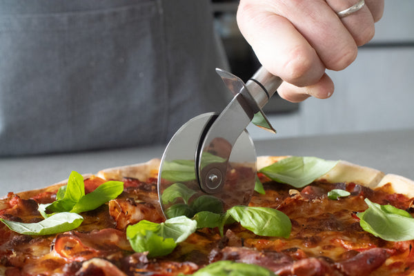 KitchenCraft Oval Handled Professional Stainless Steel Pizza Cutter image 2