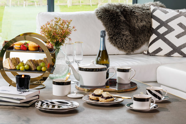 Mikasa Luxe Deco 4-Cup China Teapot, 1.1L, White image 6