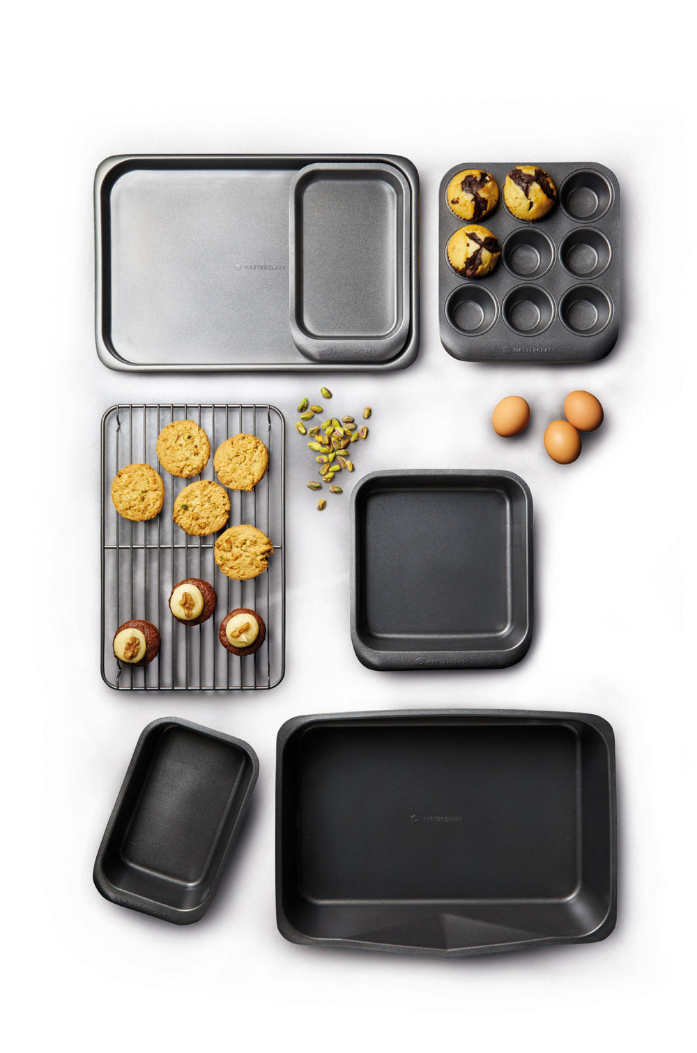 MasterClass Smart Space Seven-Piece Stacking Non-Stick Baking & Roasting Set