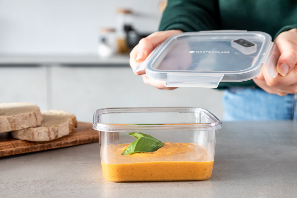 MasterClass Eco Snap Lunch Box with Removable Divider - 800 ml