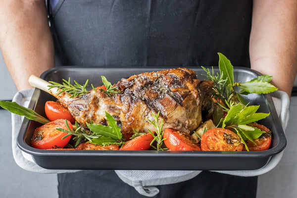 MasterClass Non-Stick Large Sloped Roasting Pan, 39cm x 31cm image 5