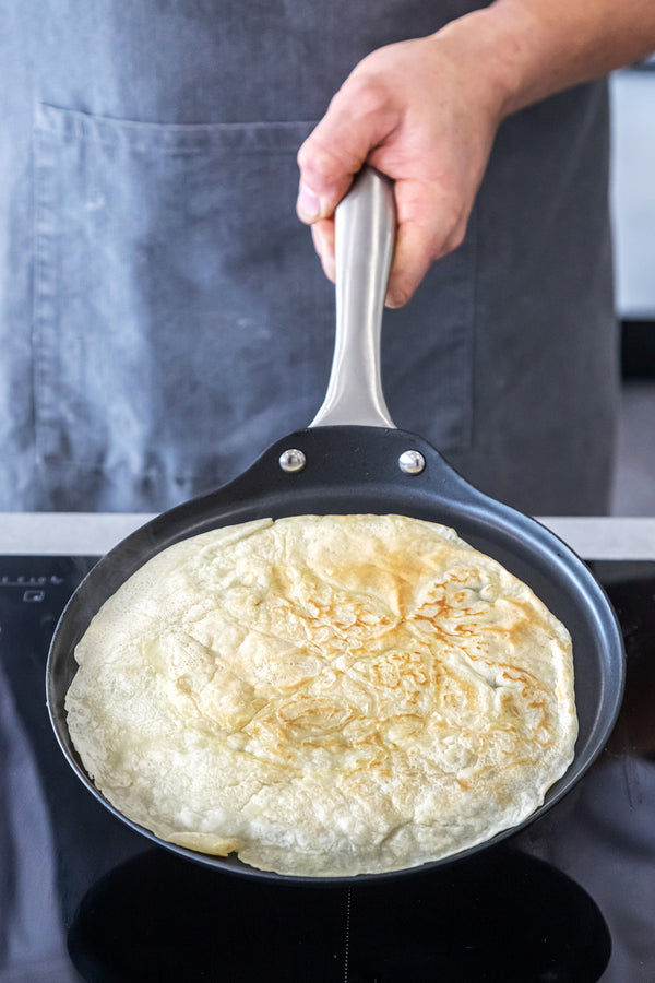 MasterClass Induction-Ready Crepe Pan, 24cm image 7