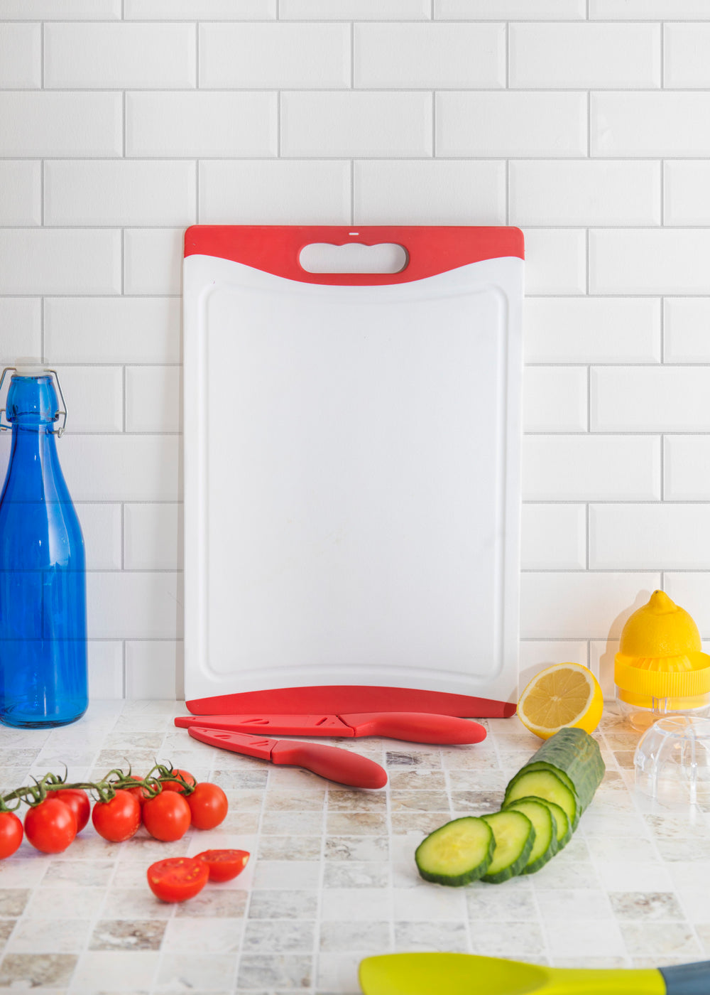 Colourworks 2-Piece Kitchen Knife Set with Chopping Board