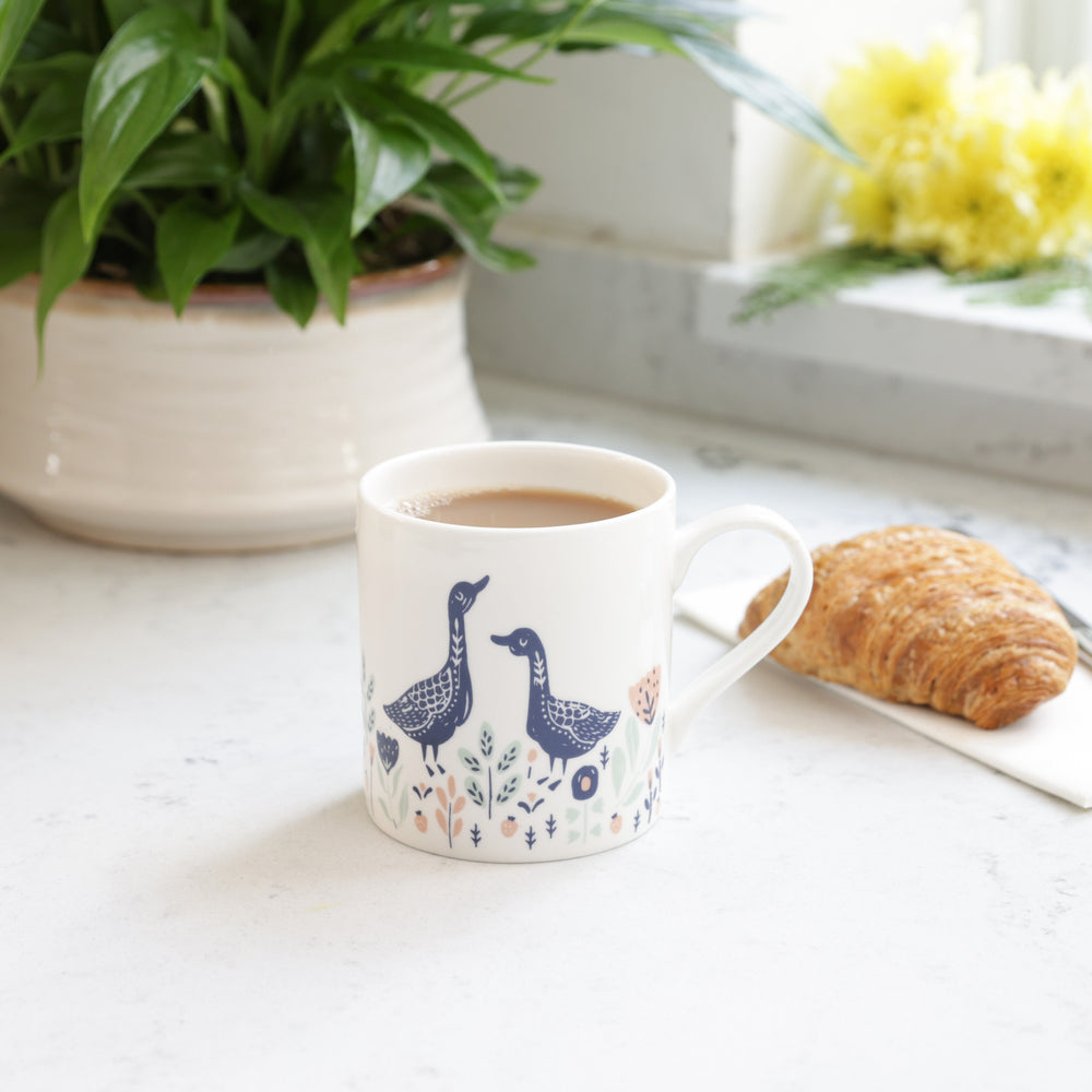 Set of 4 KitchenCraft Fine Bone China Woodcut Goose 250ml Can Mugs