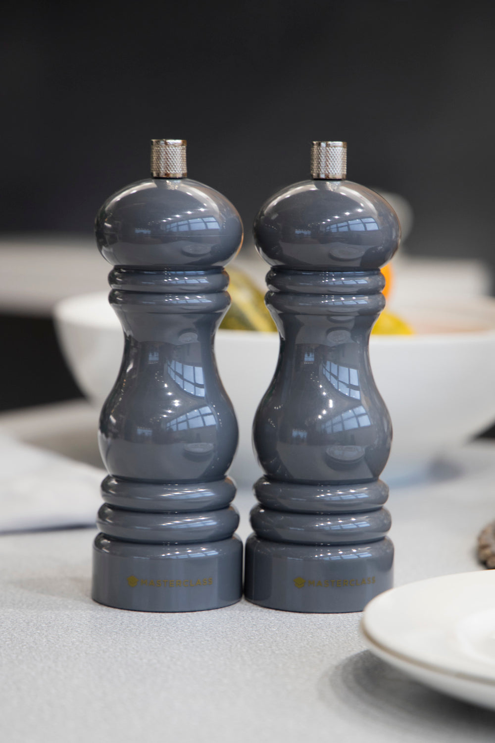 MasterClass Salt or Pepper Mill (17cm) - Dark Grey