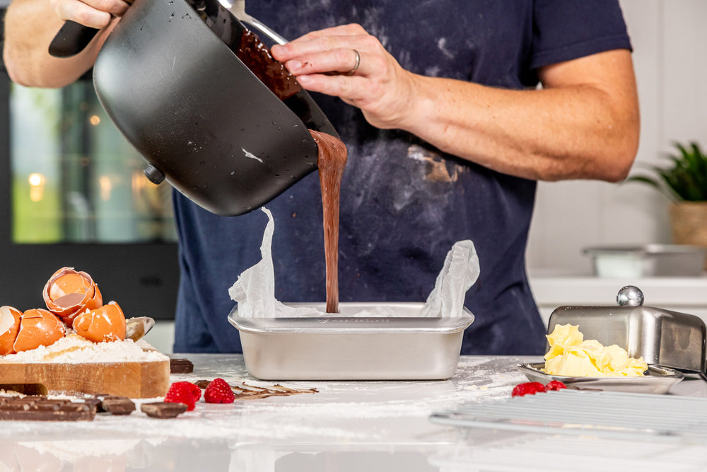 MasterClass Recycled Aluminium Square Baking Tin, 23cm